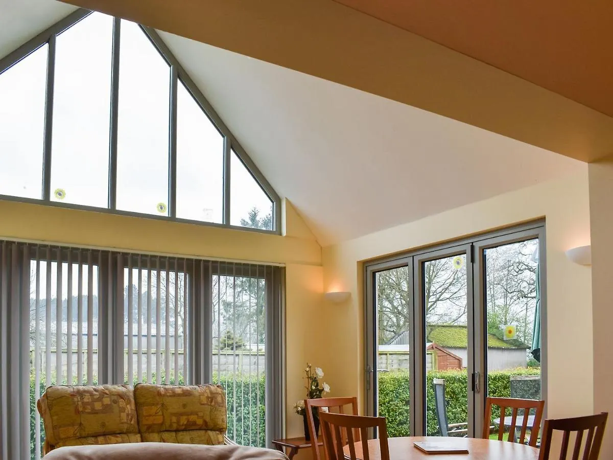 Lockwood Barn Villa Salton 0*,