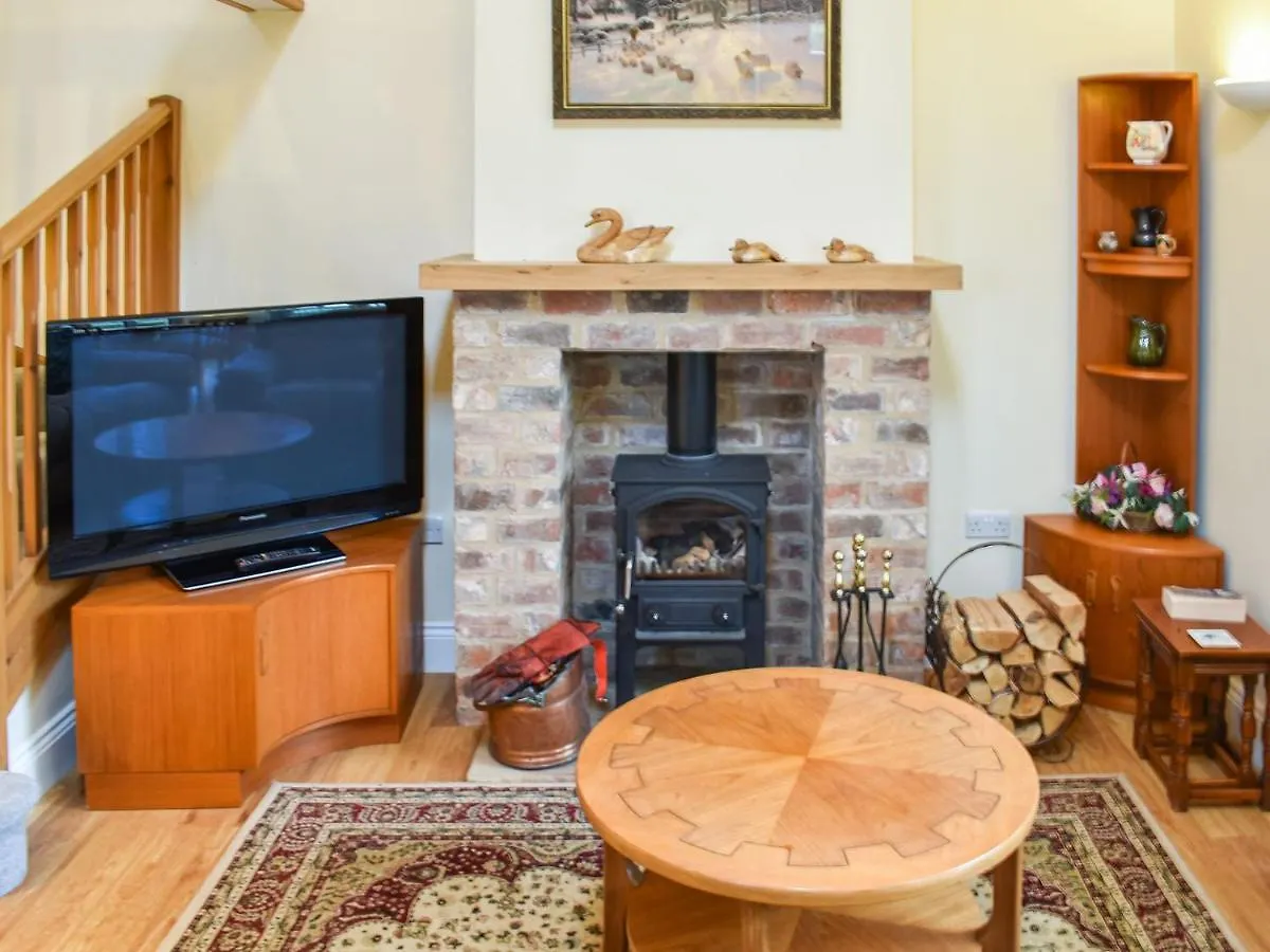 Lockwood Barn Villa Salton